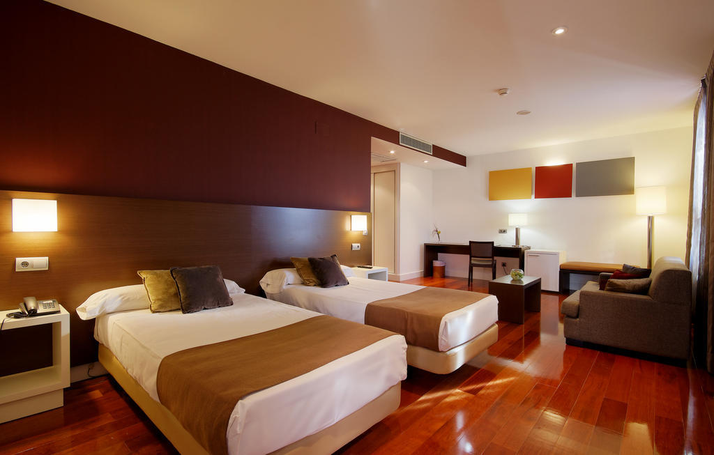 Hotelsefutbol Las Rozas de Madrid Ngoại thất bức ảnh